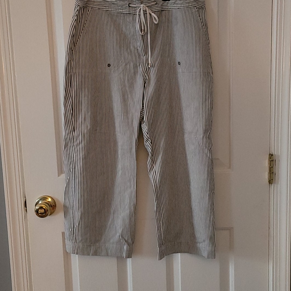 Chico capri sz 1.5, equal to sz 10